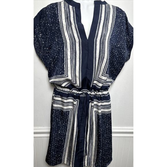 VINCE. Dress Small Blue White Geo Drawstring Waist 100% Silk Women’s Mini - Picture 1 of 8